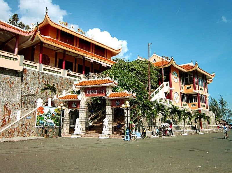 Bãi tắm Dinh Cô Long Hải: Thiên đường xanh mát giữa lòng Vũng Tàu